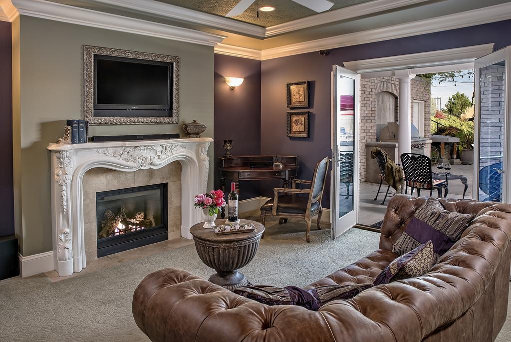 Cameo Heights Mansion And The Vine Fine Dining Restaurant Bed & Breakfast Touchet Luaran gambar