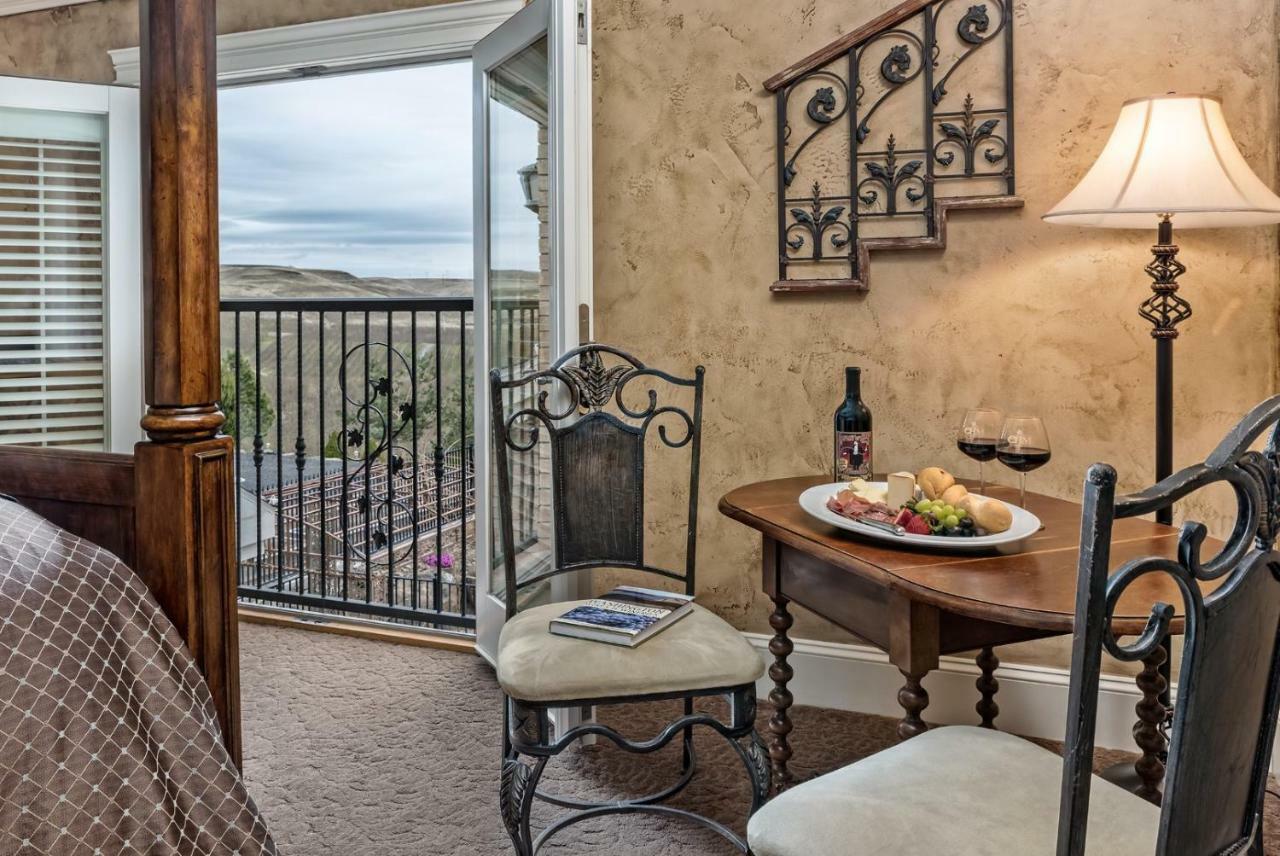 Cameo Heights Mansion And The Vine Fine Dining Restaurant Bed & Breakfast Touchet Luaran gambar