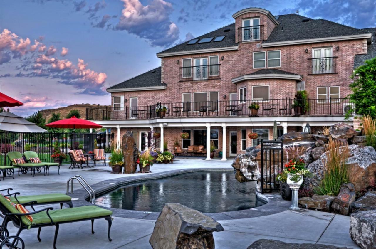 Cameo Heights Mansion And The Vine Fine Dining Restaurant Bed & Breakfast Touchet Luaran gambar