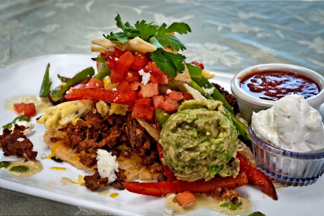 Cameo Heights Mansion And The Vine Fine Dining Restaurant Bed & Breakfast Touchet Luaran gambar